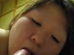Oriental girl sucks and licks his wang like a popsicle full of fruity flavors. She takes her popsicle and makes sure it doesn’t melt in advance of this babe is able to taste all of the flavors of cum accessible in this amateur blowjob vid .